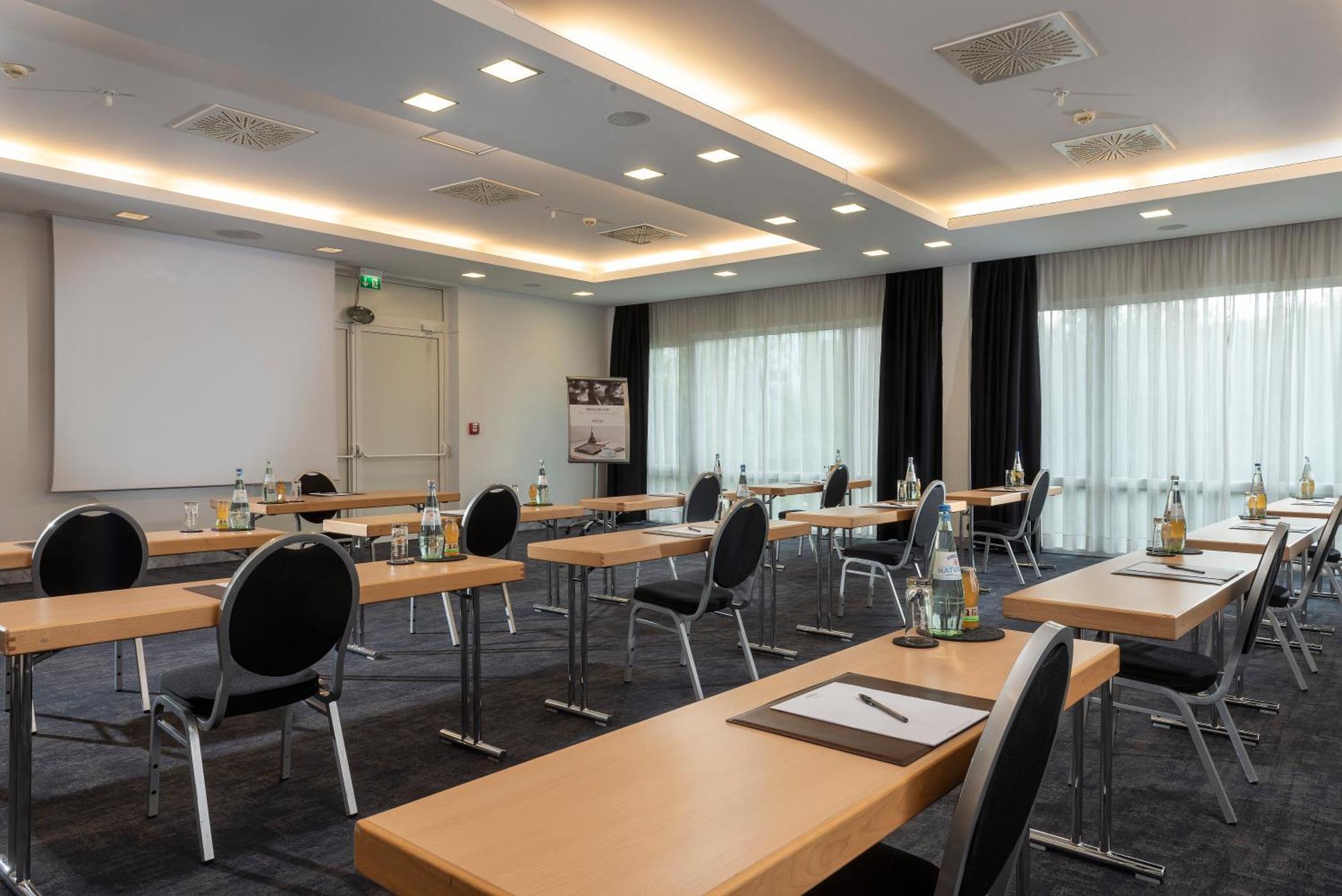 Mercure Hotel Duesseldorf Sued Eksteriør billede